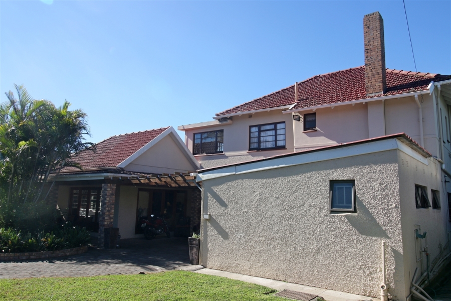5 Bedroom Property for Sale in Vincent Eastern Cape